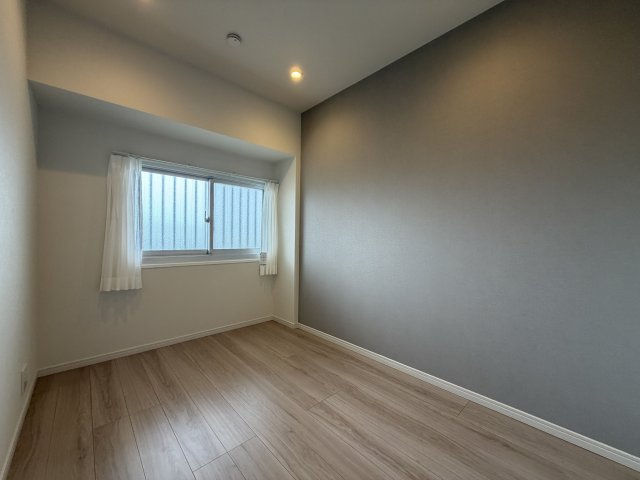 井の頭パークサイドマンションの洋室|（約4.7帖）