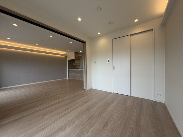 井の頭パークサイドマンションの洋室|（約5.0帖）