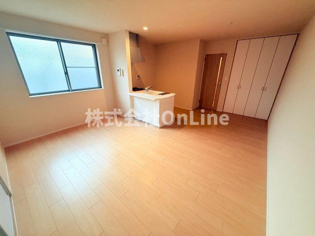 八尾市明美町２丁目の賃貸マンションの居間・リビング