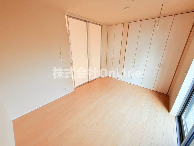 八尾市明美町２丁目の賃貸マンションの寝室