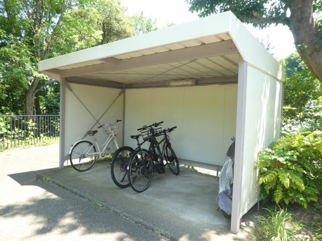 自転車置場もあります。