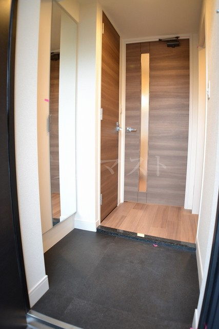プレサンス難波クチュールの玄関|別部屋参考写真