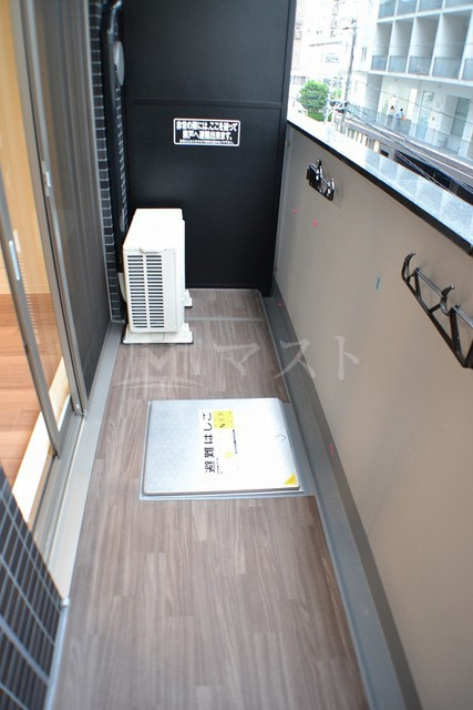 プレサンス難波クチュールのバルコニー|別部屋参考写真