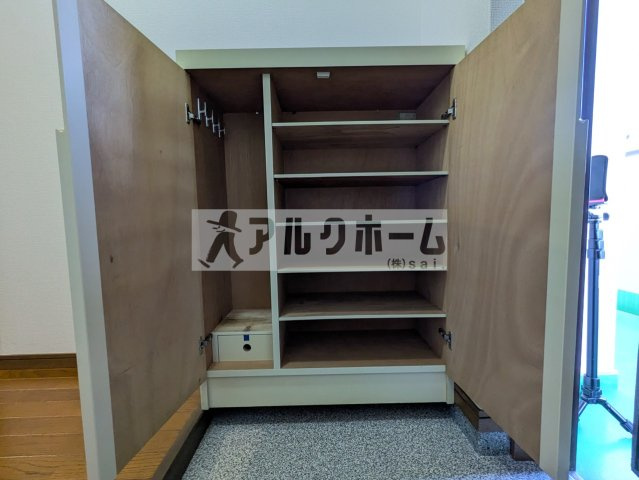 フローラルマンションの玄関|フローラルマンション