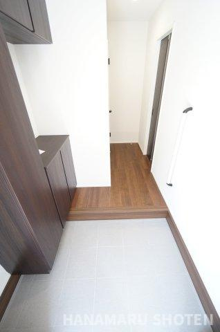 リナージュL 千葉市若葉区桜木北1丁目第1期2号棟の玄関|初期費用ご相談ください！