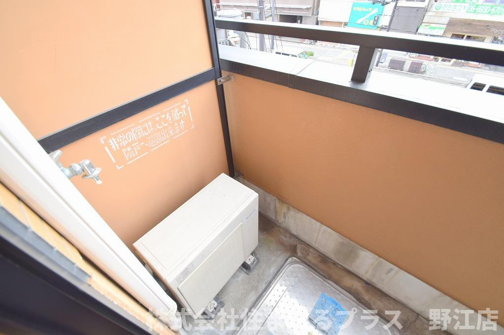 インターナショナル関目のバルコニー