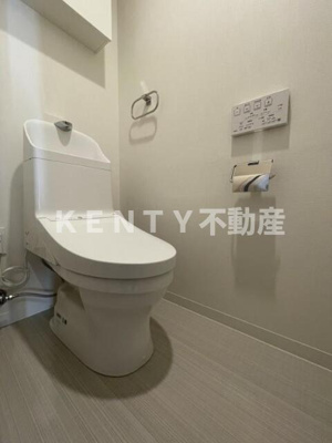 【トイレ】 | シルベーヌ池上 | 落ち着いた色調のトイレです