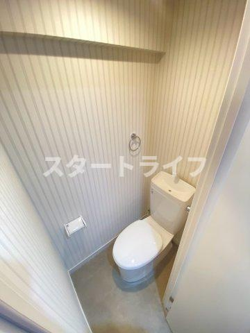 大阪市東淀川区東中島４丁目の賃貸マンションのトイレ