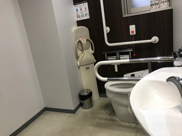 港区新橋５丁目の店舗事務所