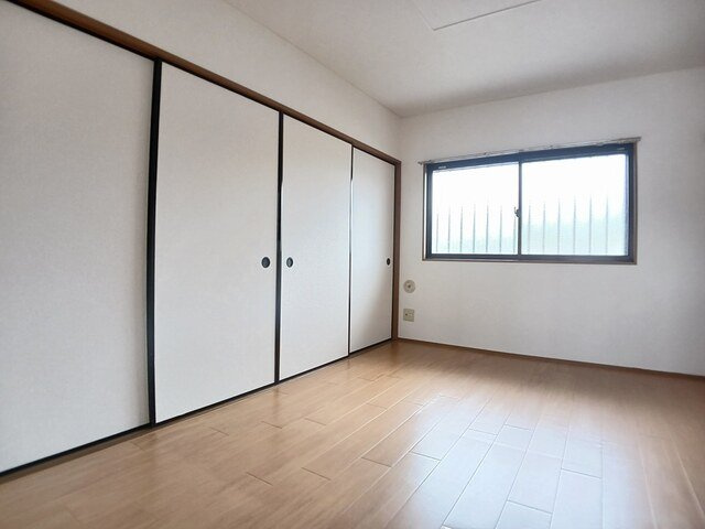 ニューマリッチイシカワ弐号館の内装