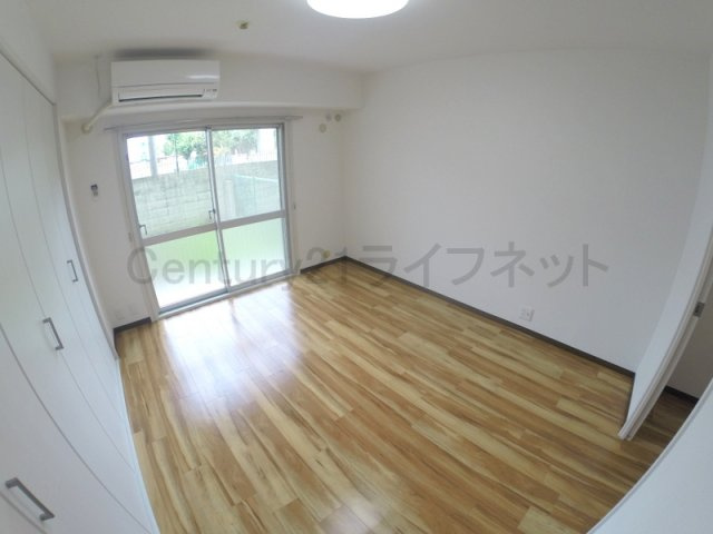 【居間・リビング】 | サンフラッツ新大阪別館