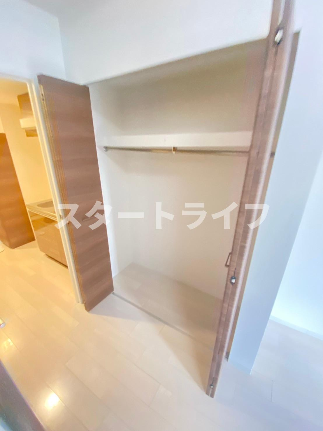 大阪市東淀川区西淡路１丁目の賃貸マンションの収納