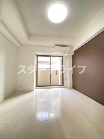 大阪市東淀川区西淡路１丁目の賃貸マンションの居間・リビング