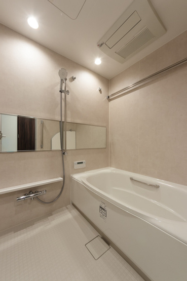 【浴室】 | 大崎ステーションレジデンス | ※写真は同タイプ住戸です。