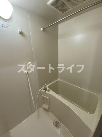 大阪市東淀川区東中島４丁目の賃貸マンションの浴室