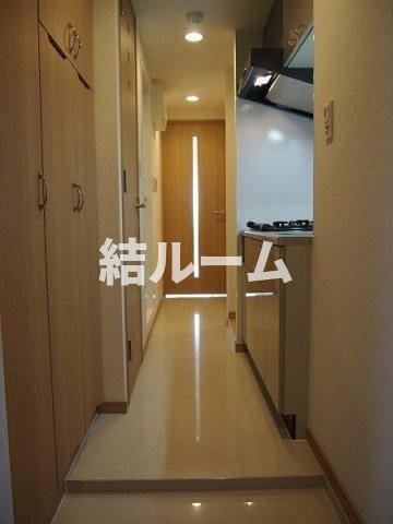 板橋区弥生町の賃貸マンションの玄関