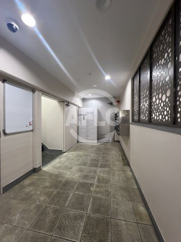 扇町亀甲マンション　菅北小学校のロビー|扇町亀甲マンション　ロビー