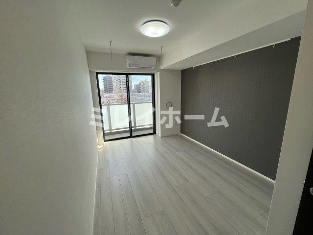 LUMEED羽田の居間・リビング|同建物内、別のお部屋の参考写真になります。