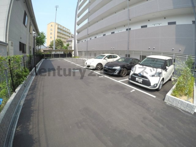【駐車場】 | アドバンス新大阪ラシュレ