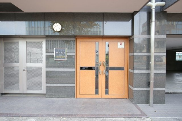 ＯＬＩＯ南長崎のエントランス