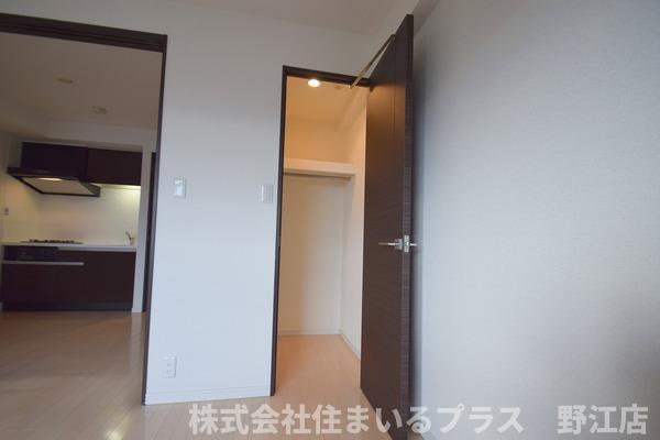 クレアート大阪ＥＡＳＴＧ4の収納