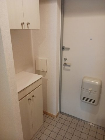 メゾン　ド　サクラの玄関