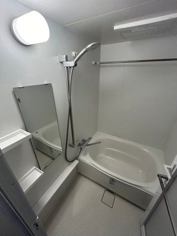 クレヴィスタ常盤台の浴室