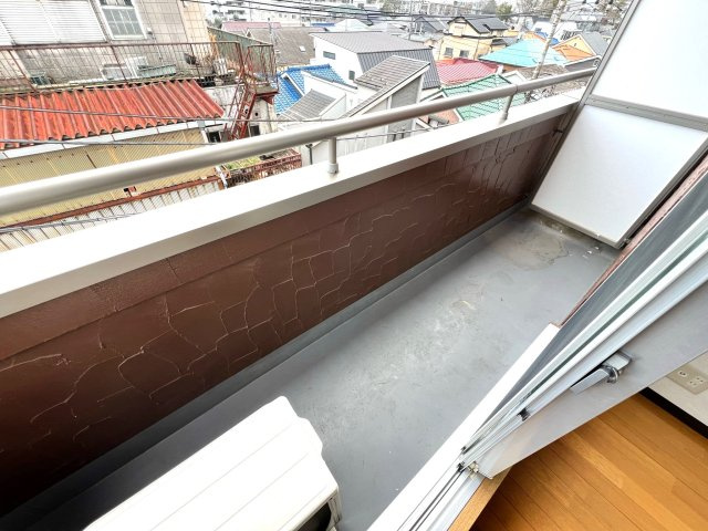 キャナルOGAWAのバルコニー