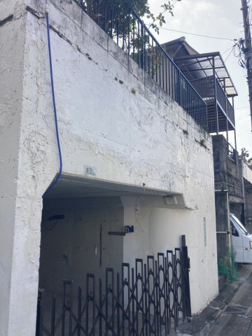  安芸郡府中町清水ケ丘　戸建ての駐車場