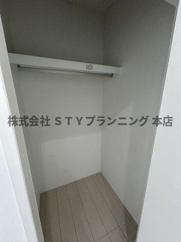 仲介手数料０円！アロウ内浜町の収納