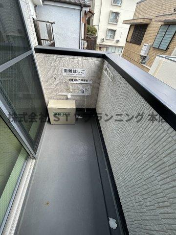 仲介手数料０円！アロウ内浜町のバルコニー