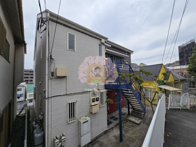 【エントランス】 | ワイズ山手石川町