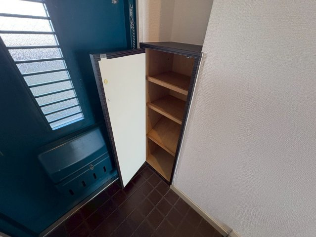 パレロイヤル三番館の収納