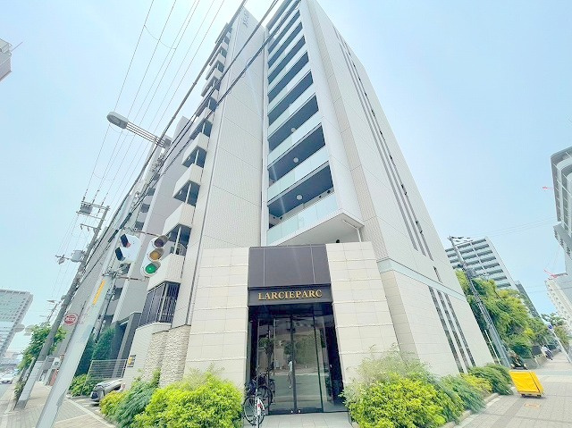 ラルシェパルク新大阪の外観