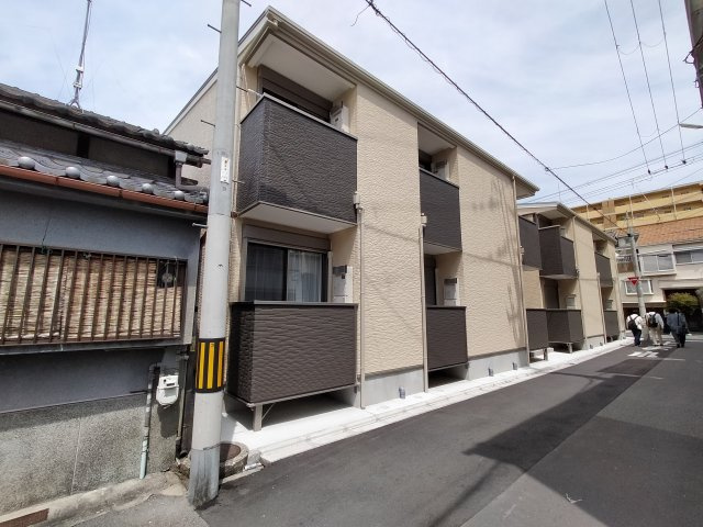  | マナティー