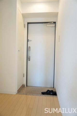 熊本市中央区本荘３丁目の賃貸マンションの玄関