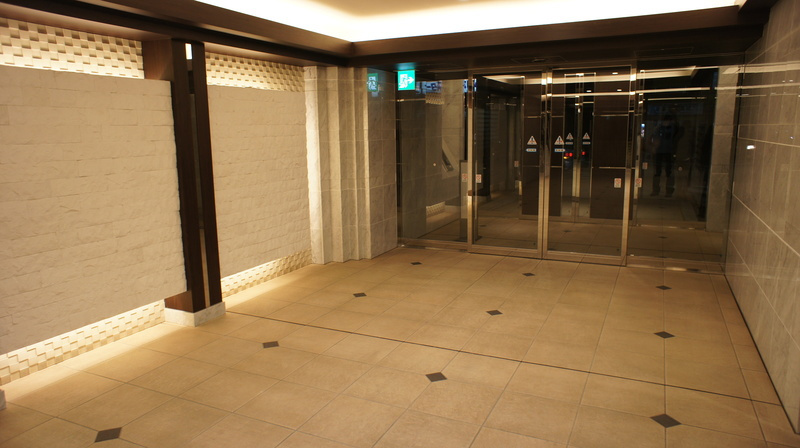 足立区東綾瀬３丁目の賃貸マンション