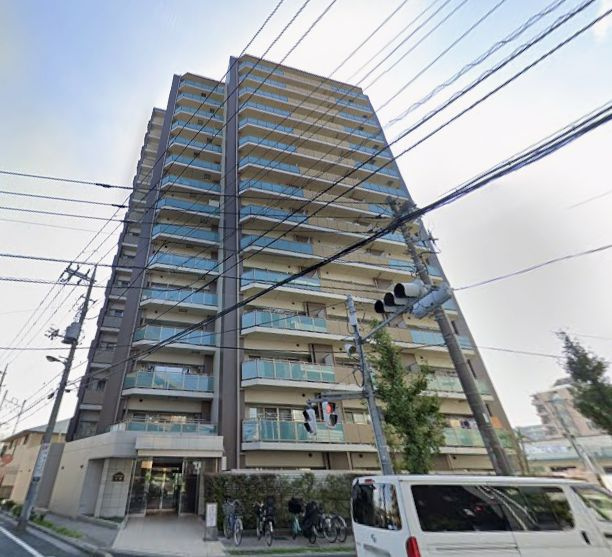 足立区東綾瀬３丁目の賃貸マンションの外観