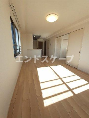 エル　ドラード　エボの居間・リビング|高崎、前橋のお部屋探しはエンドスケープまで！お客様の理想お聞かせ下さい♪