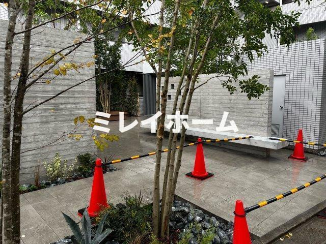 PATH仲六郷のエントランス