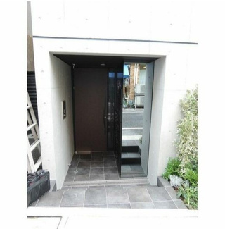 【エントランス】 | LAPiS本駒込