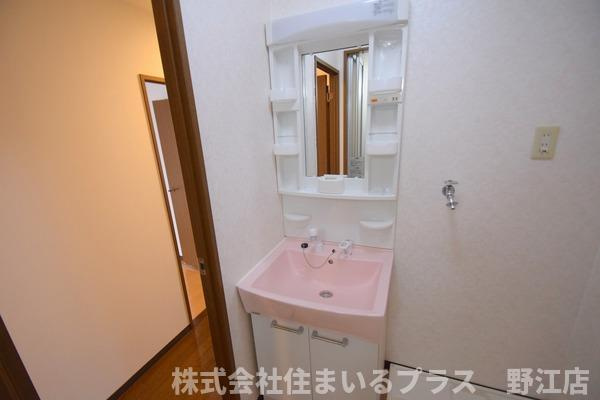 プレステージ鶴見の洗面所