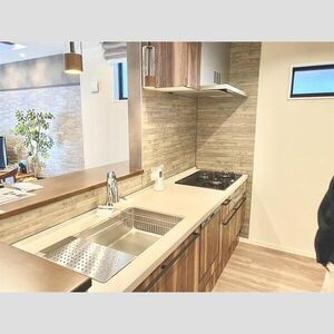 月見町戸建のキッチン