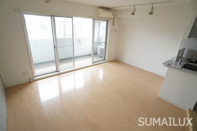 熊本市南区平田２丁目の賃貸マンションの内装
