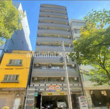 B-RISE新町の外観