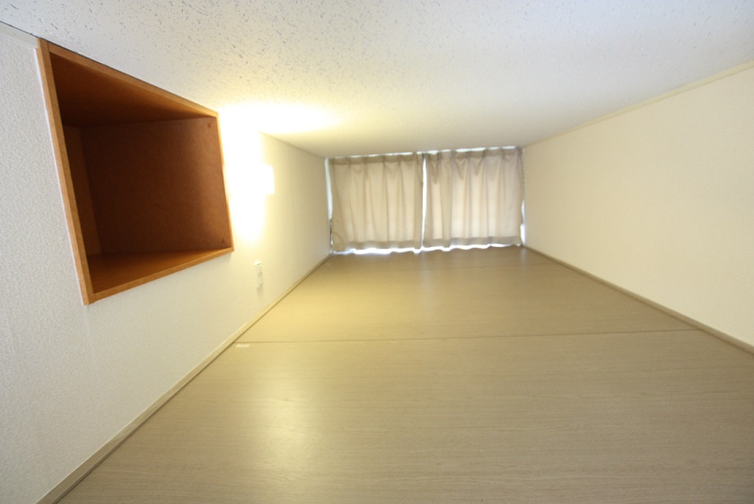 レオパレスがじゅまるの寝室