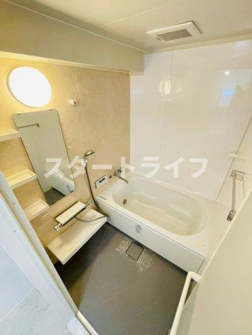大阪市淀川区木川東２丁目の賃貸マンションの浴室