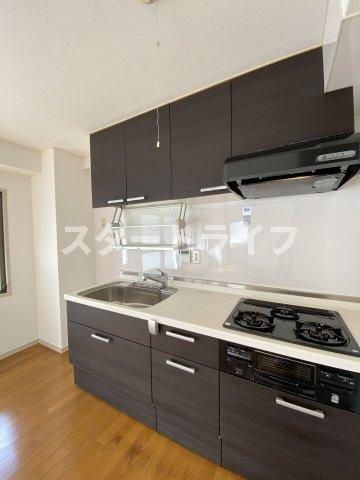 大阪市淀川区木川東２丁目の賃貸マンションのキッチン
