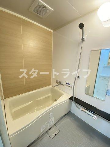 大阪市淀川区木川東２丁目の賃貸マンションの浴室