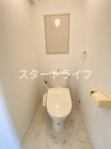 大阪市淀川区木川東２丁目の賃貸マンションのトイレ